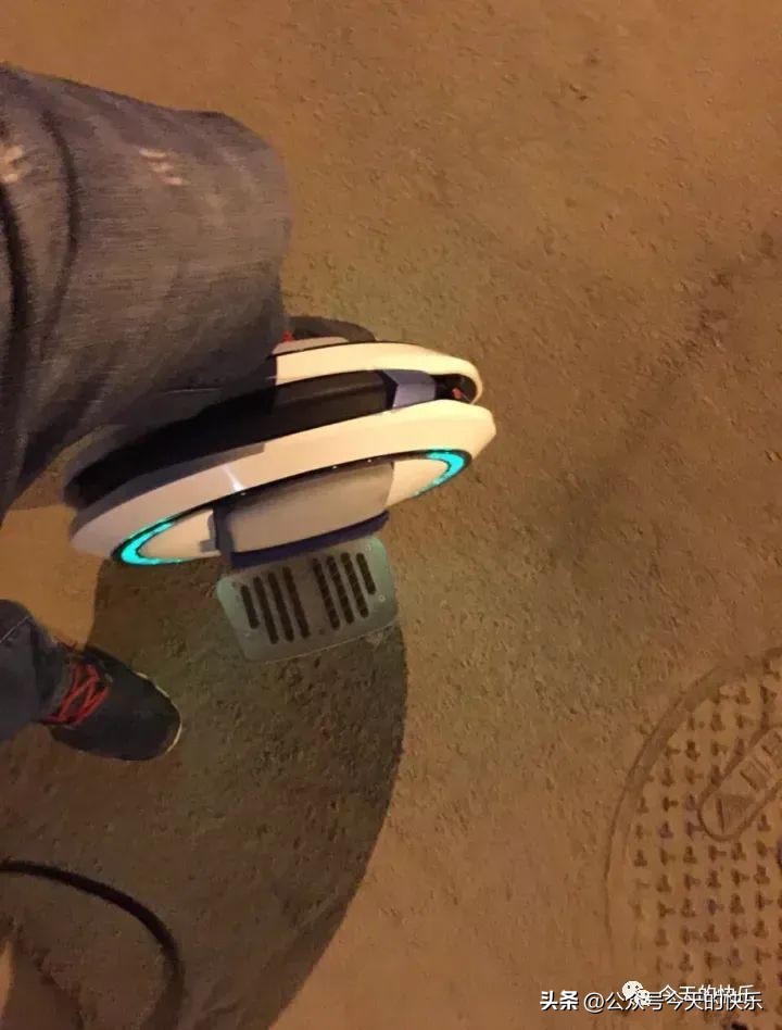 搞笑段子134期,因为买了东西迷失自己的搞笑段子