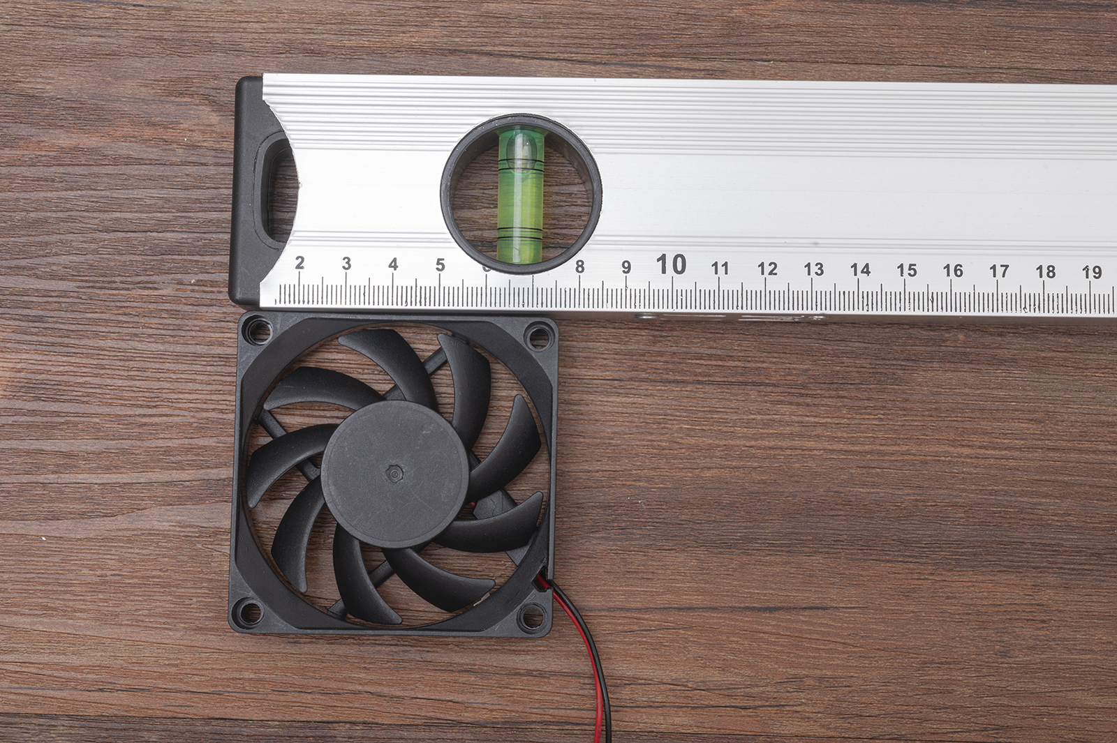 常用数据备份方式磁盘阵列,raid磁盘阵列到底哪个安全