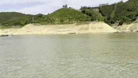 2020万峰湖野钓大罗非,万峰湖陇纳村野钓大罗非