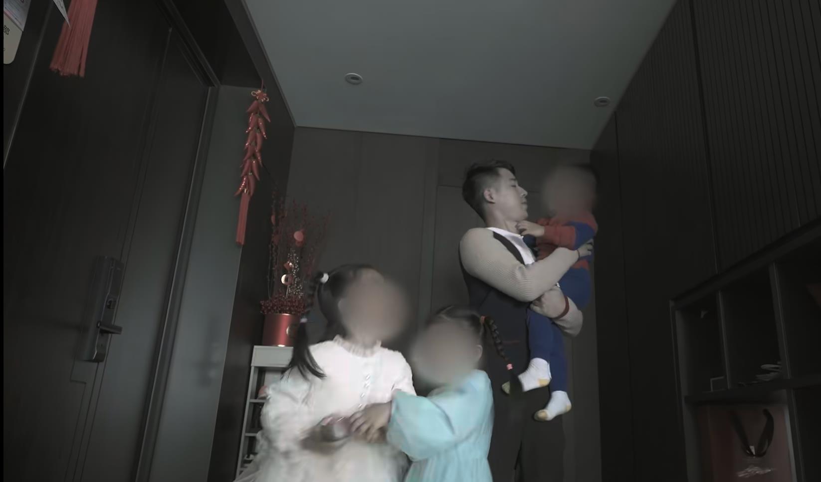 23岁空姐带同事回婚房过夜被现场捉奸!未婚夫花费百万被绿又被骗