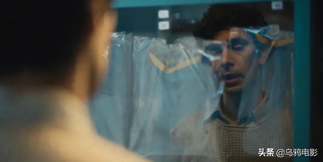 飙升9.4，太敢拍了！撕开血淋淋的现实，忍痛才刷完这剧...