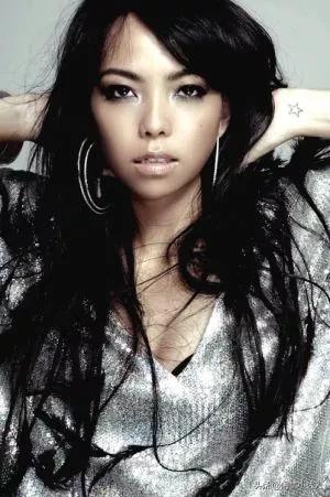 一个胖的喜剧演员,喜剧演员何晶晶