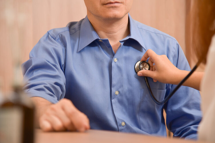 男性跑步是晨跑还是夜跑好,中年人长期坚持跑步有什么好处