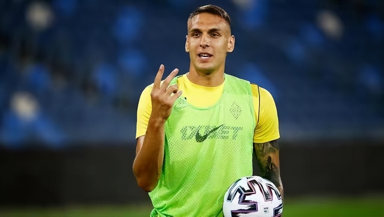 武磊最新比赛失误,武磊十二强对日本