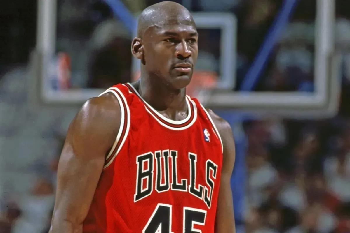 最强nba六个詹姆斯实力排名,最强nba四个詹姆斯哪个最厉害