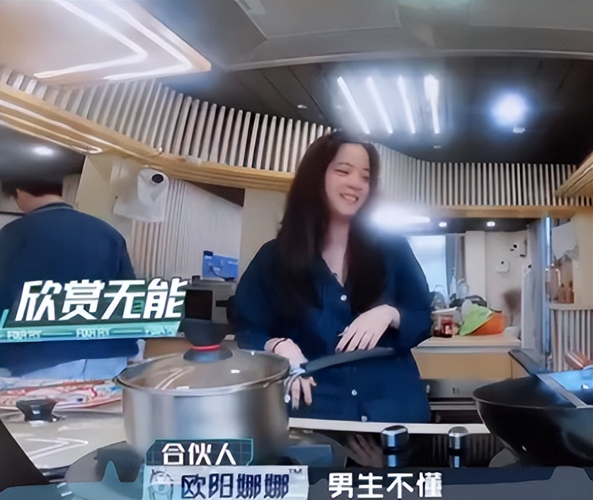 范丞丞被张大大夸,范丞丞怼张大大原视频