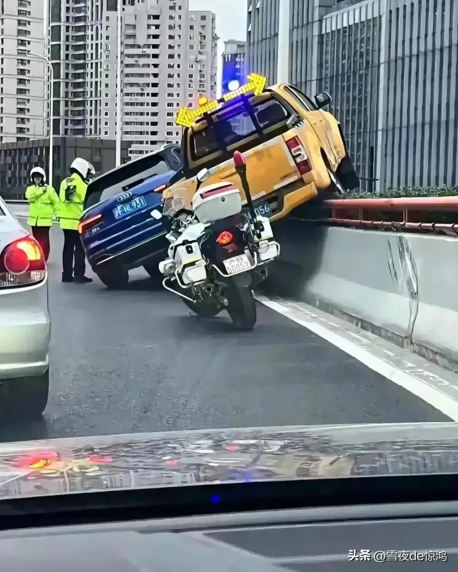 上海高架桥别车事件全视频,上海高架桥斗车事件后续