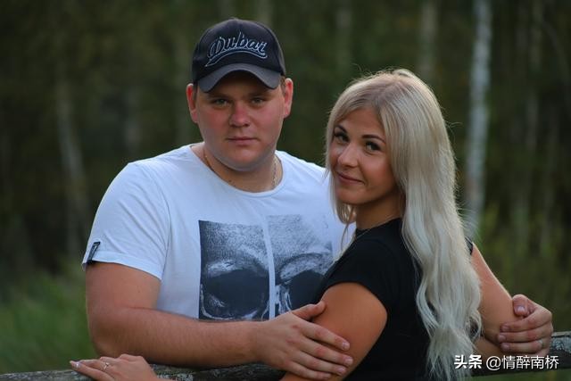 女生在各个节日给男朋友准备礼物,哪些节日要给女朋友送礼物