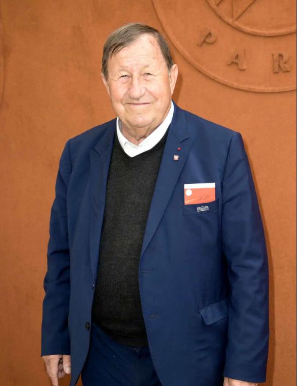 手机好玩的足球经营游戏,安卓手机上好玩的足球游戏