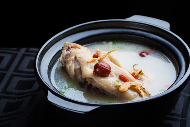 鸡精危害大还是味精危害大,味精跟鸡精哪个更好哪个危害更大