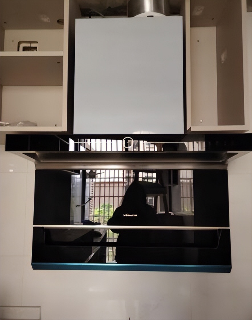 买油烟机一定要注意五个大坑,为什么不建议买传统油烟机