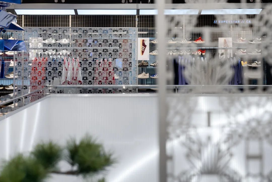 万社设计靠谱吗,首尔adidas旗舰店