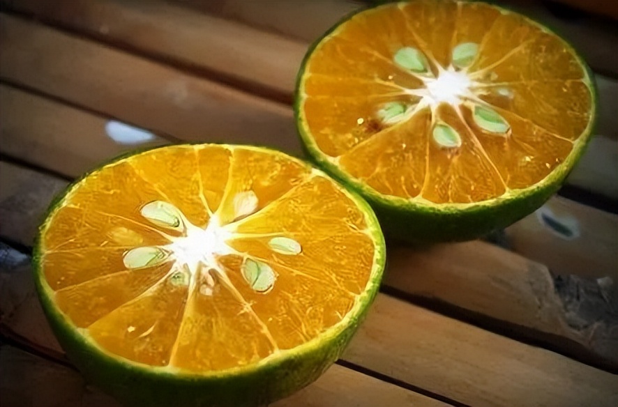 口腔溃疡疼的受不了？这两个食疗方可缓解疼痛