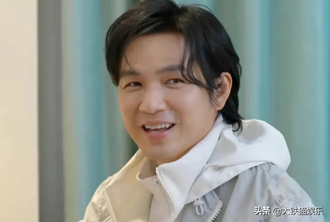 别再尬吹港台男神会保养了！好家伙，他们真信了，50岁还在演少年