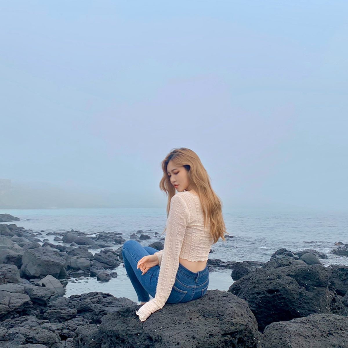 新款夏季潮宽松设计感薄款t恤,夏季新款t恤优雅潮流好穿又不贵