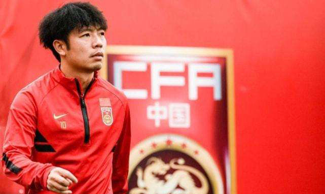 郑智的霸气时刻,李霄鹏郑智国足