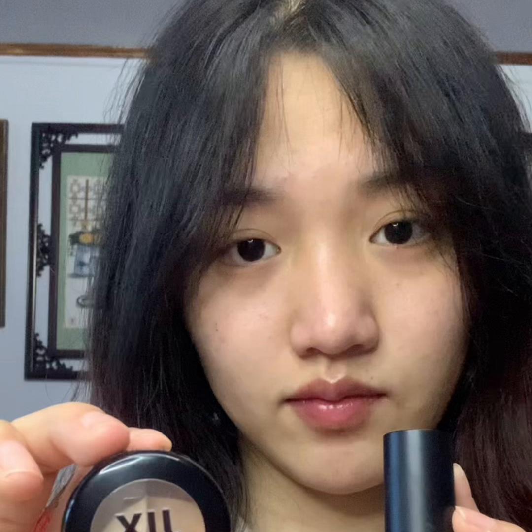 akf防水遮瑕粉底液,akf粉底液和气垫哪个好用