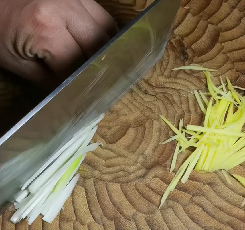 多宝鱼清蒸几分钟家常做法,冰冻多宝鱼的做法清蒸