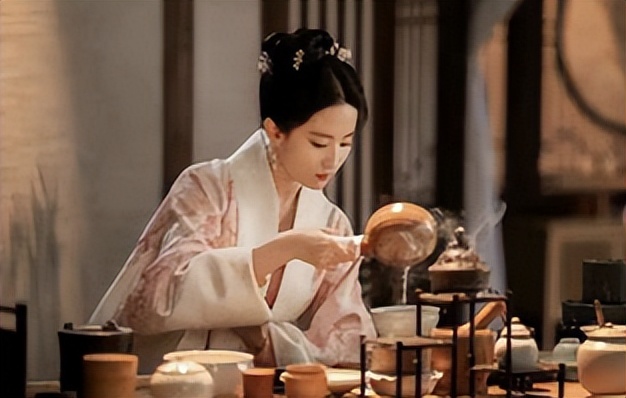 中国为什么要花2个多亿，从印度进口茶叶？印度茶比中国好在哪？