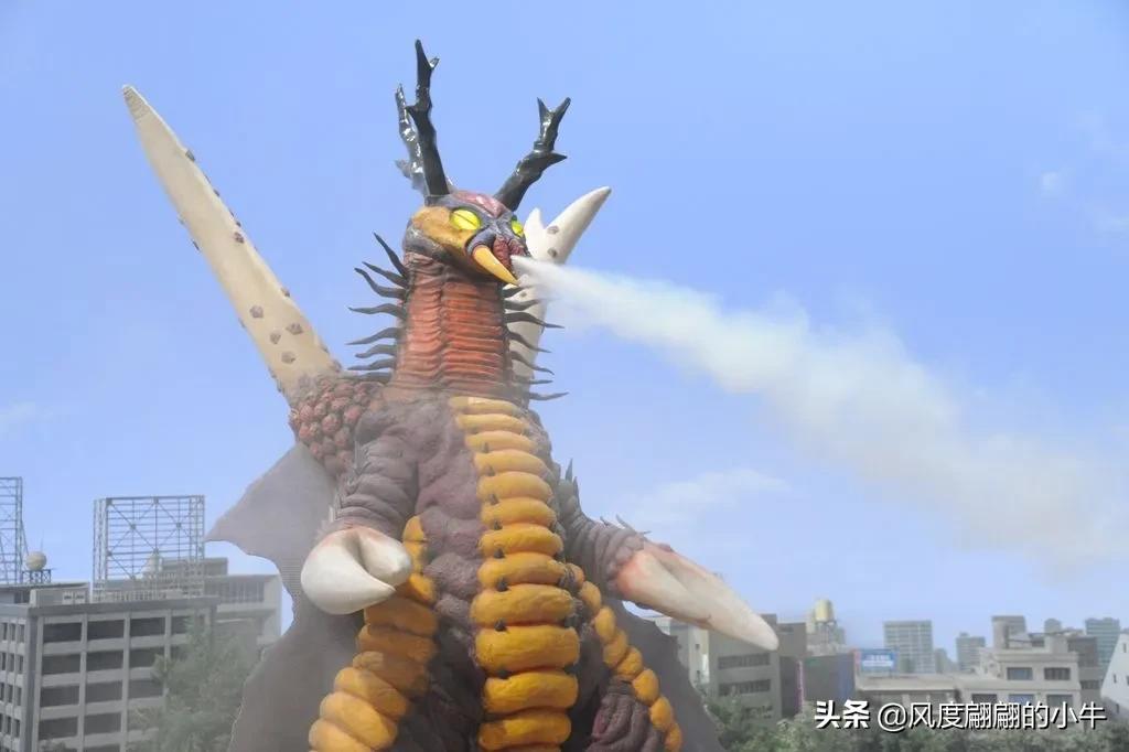 欧布奥特曼怪兽卡牌大全,欧布奥特曼对战硫酸怪兽