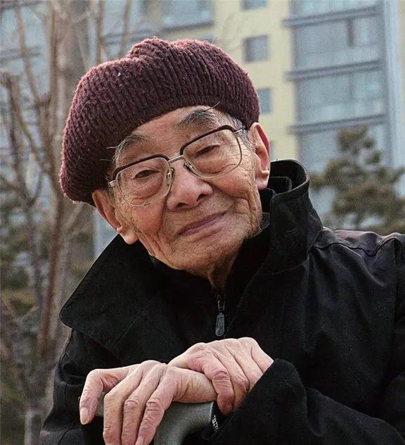 有哪些名人生日在1月4日,名人生日