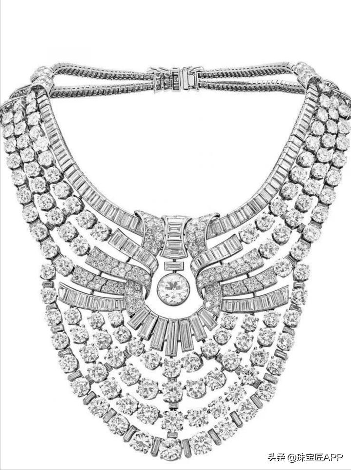 埃及艳后的魅力法宝，一般人驾驭不了的超超超豪华“Choker”