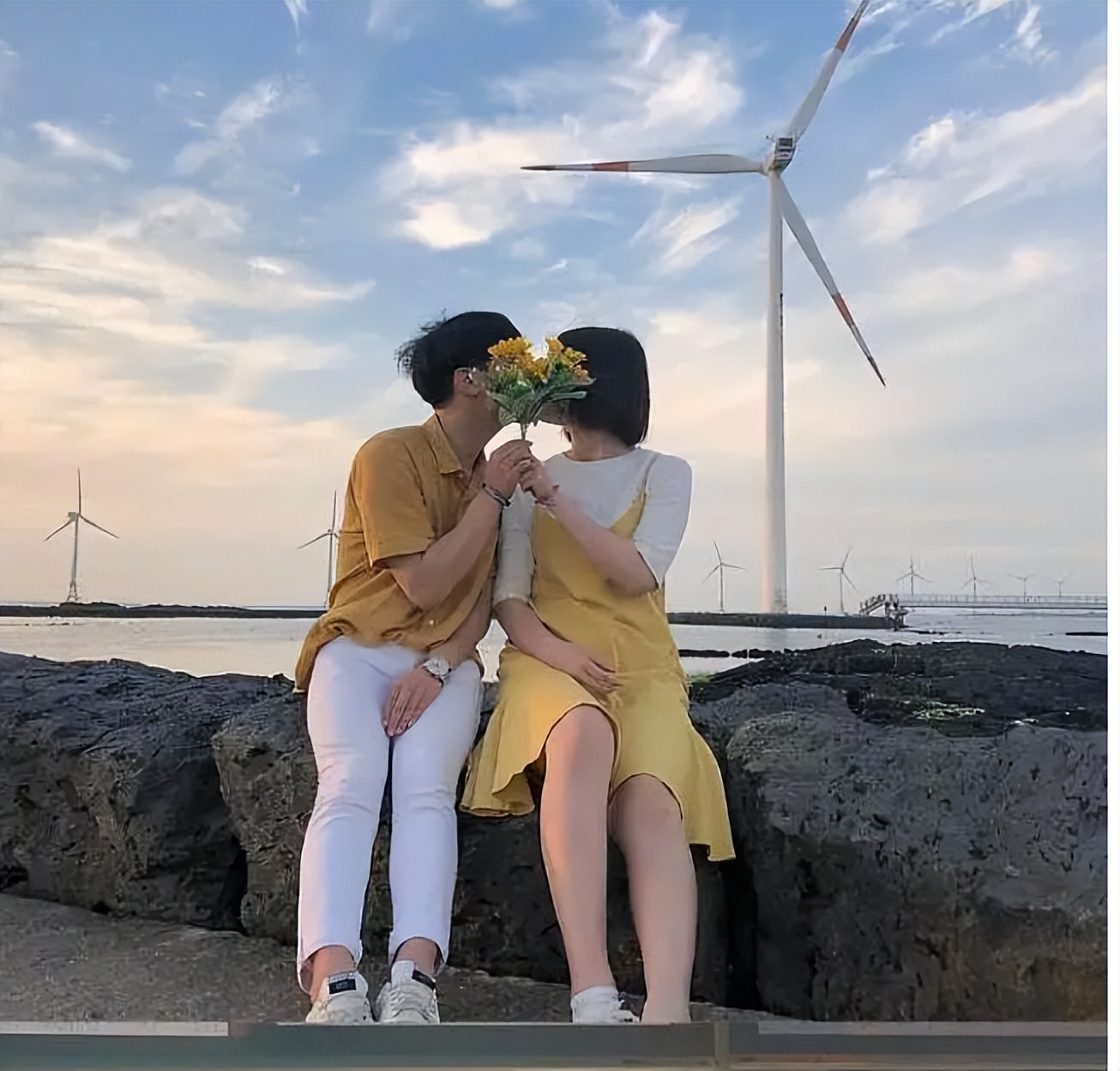 分手之后还是很想前任怎么办,分手了你还会想前任吗怎么回复