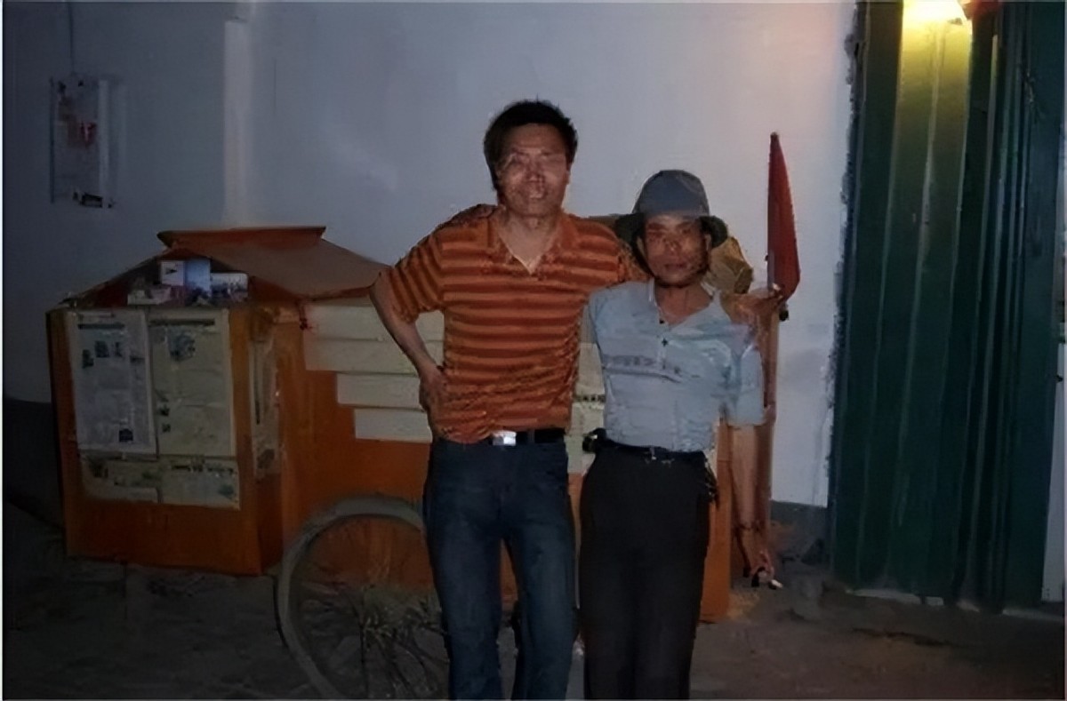 宁波徒步旅行上海,中国第一疯徒步35年走了30万公里