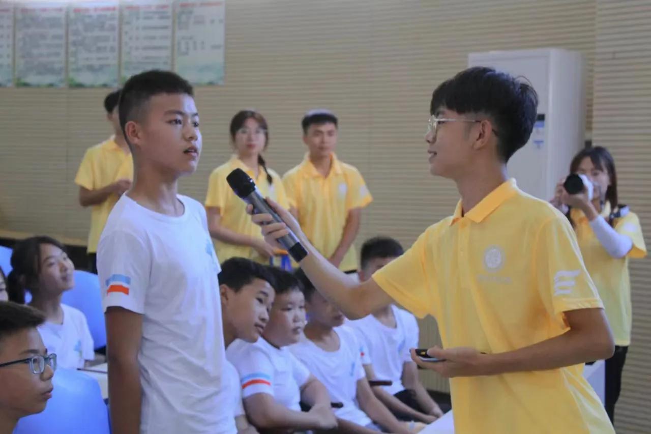 播音生的日常表演,播音生的日常朗诵