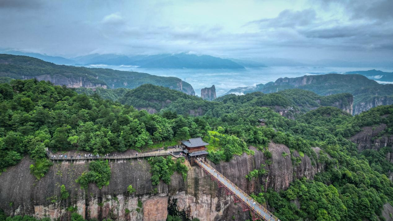 不用爬到山顶也能看到的美景,不用爬风景又好的山