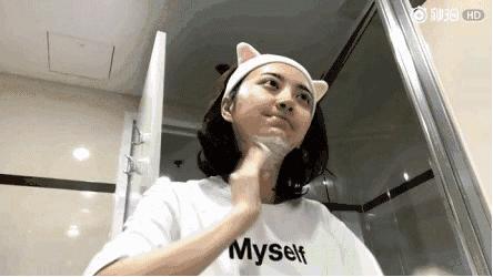 vidivici蚕丝美白保湿洗面奶,vidivici洗面奶和香奈儿洗面奶