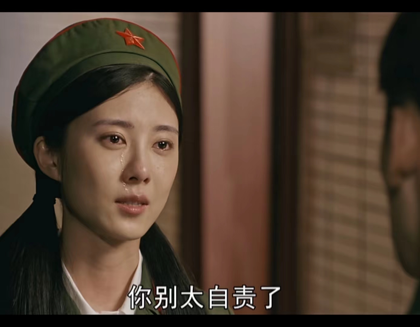 梦中的那片海肖春生与贺红玲见面,梦中的那片海贺红玲为肖春生挡刀