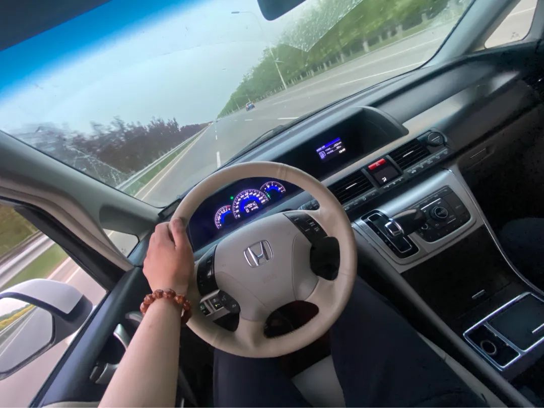 艾力绅可以象皇冠一样翻新吗,艾力绅12款整车翻新