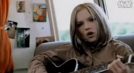 琳恩玛莲最新歌曲,琳恩玛莲英文曲