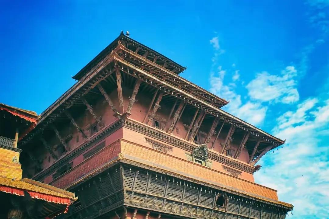 尼泊尔高山集市,尼泊尔被称为高山之国