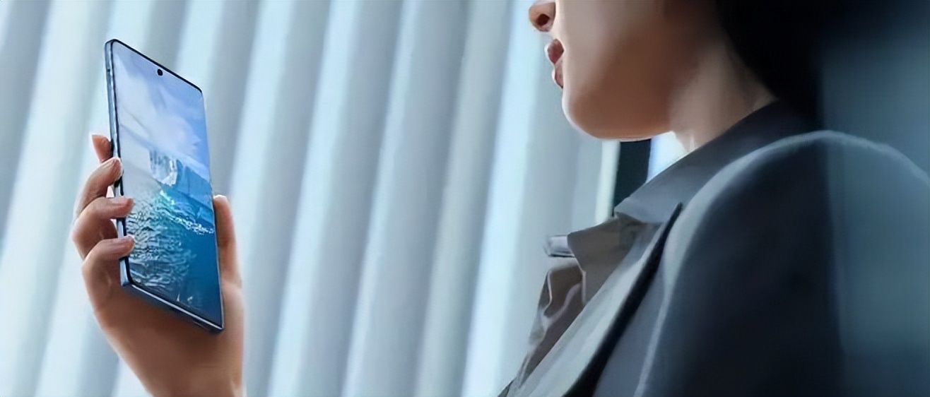 手机自动调节亮度对眼睛好不好,手机亮度是自动调节好还是手动好