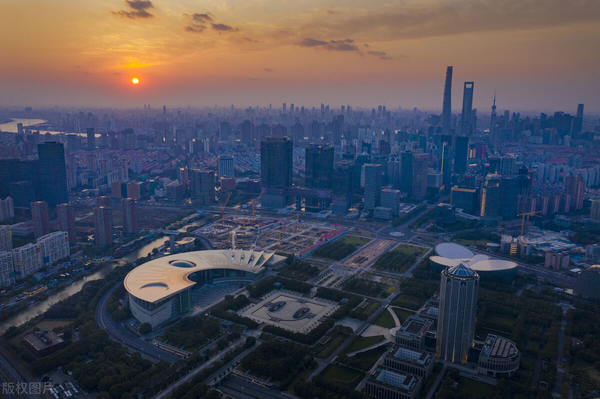上海欢乐谷必玩十大景点,上海十大必去景点迪士尼