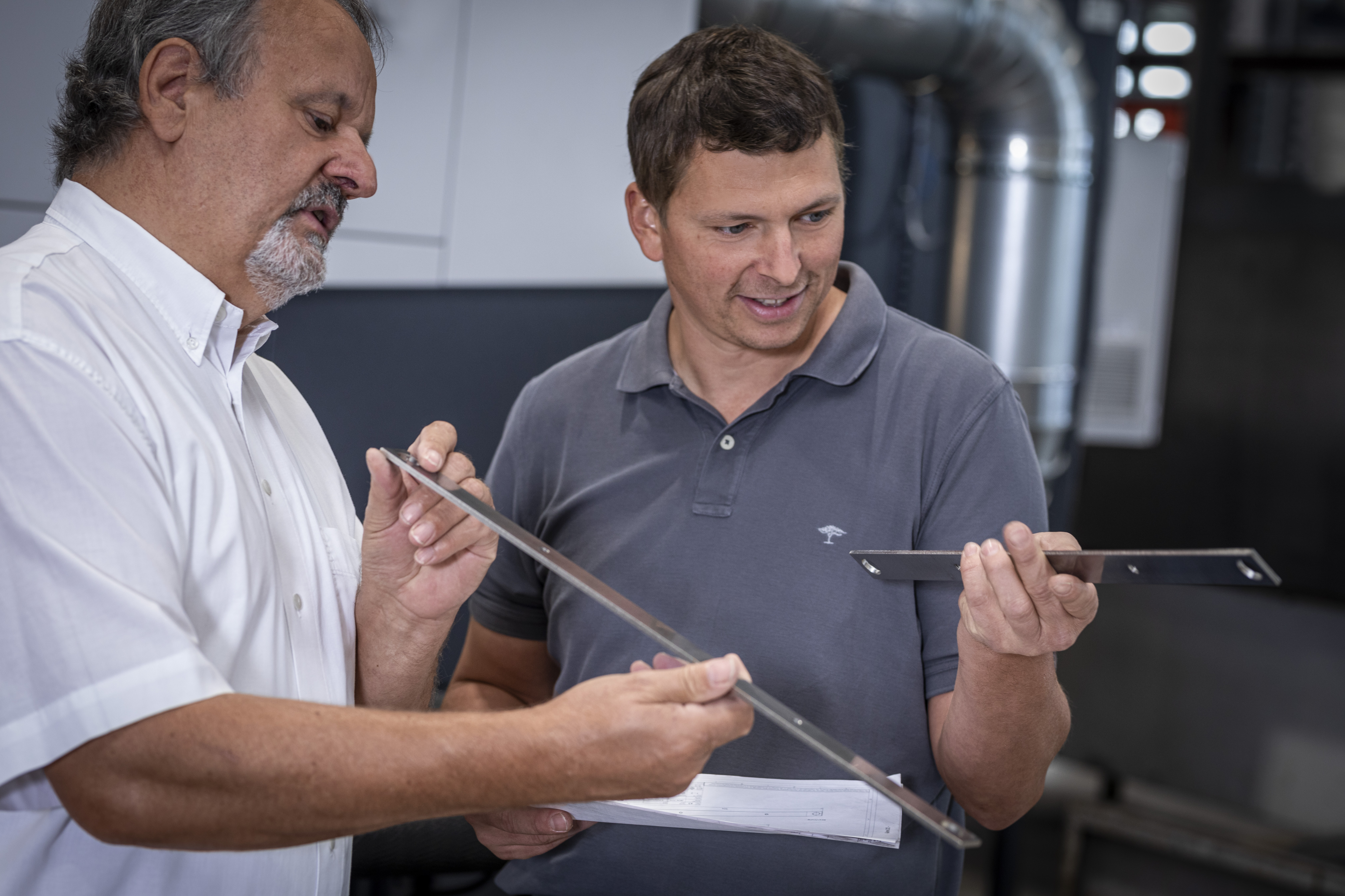 去毛刺机工业,异形式去毛刺机