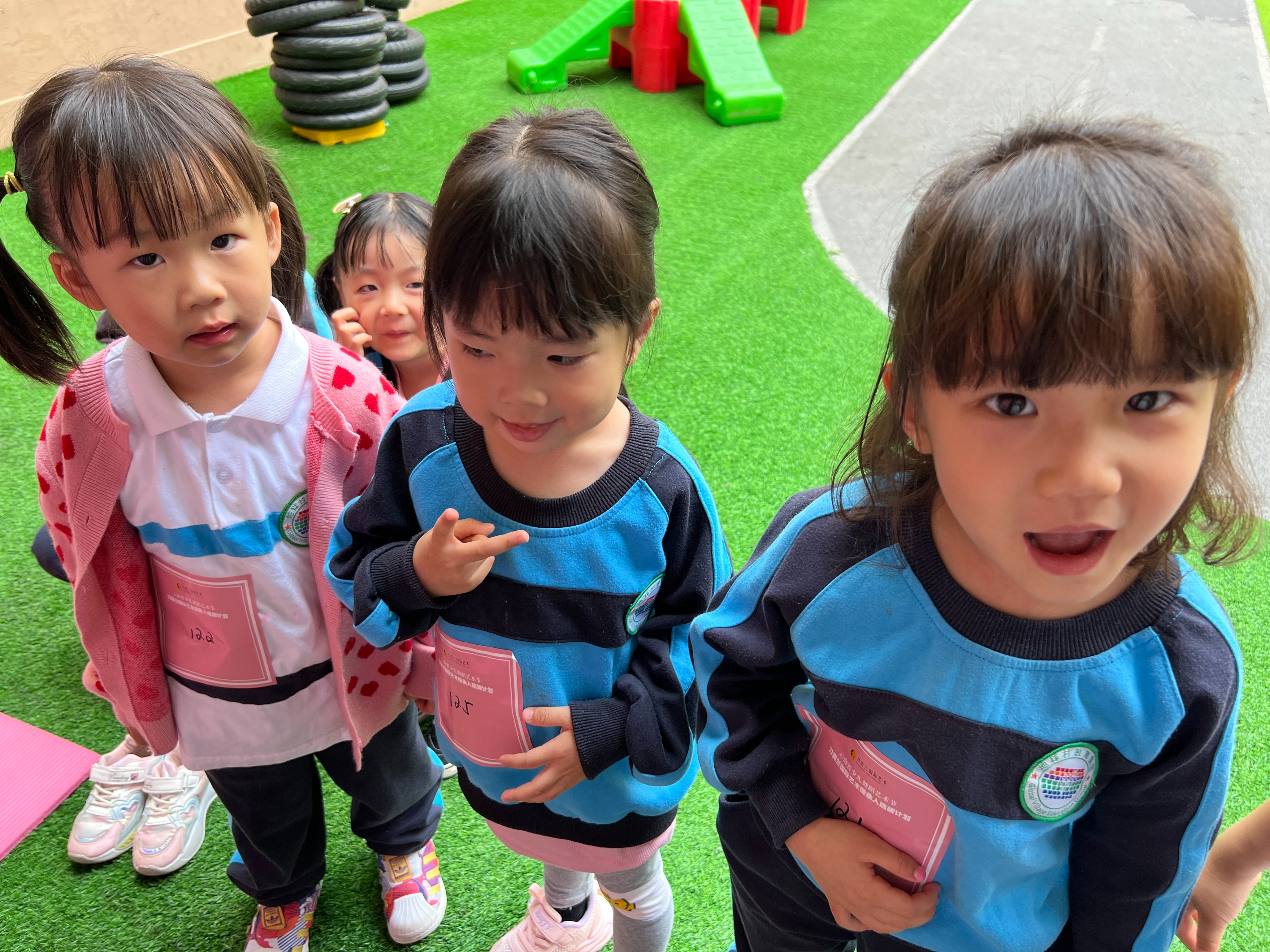 刀美兰国际舞蹈传承人计划——走进地球村星云园幼儿园