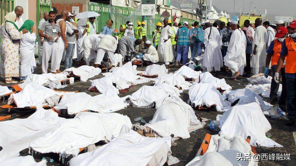 韩国梨泰院踩踏事件发生起因,韩国梨泰院踩踏事件背后真相如何