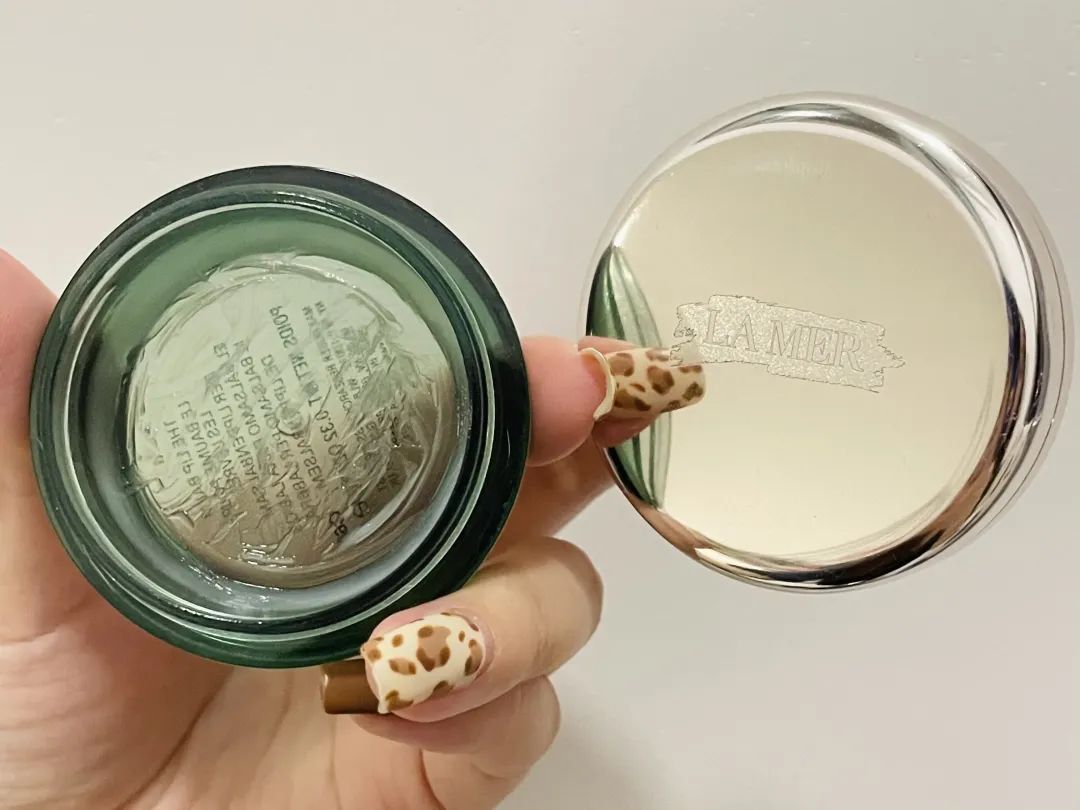 润唇膏越涂越干,润本唇膏越涂越干