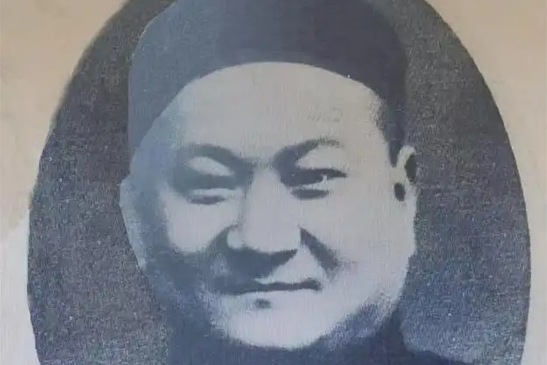 京剧大师周信芳简介,周信芳京剧义责王魁