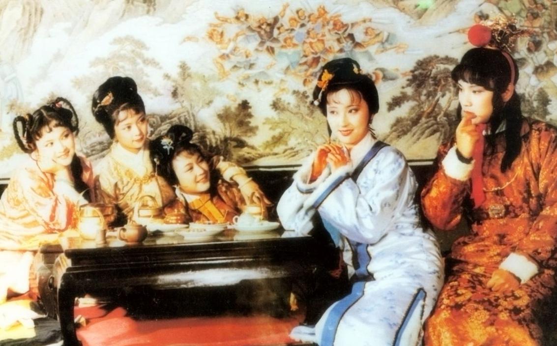 关晓彤红楼梦贾元春造型,关晓彤演薛宝钗