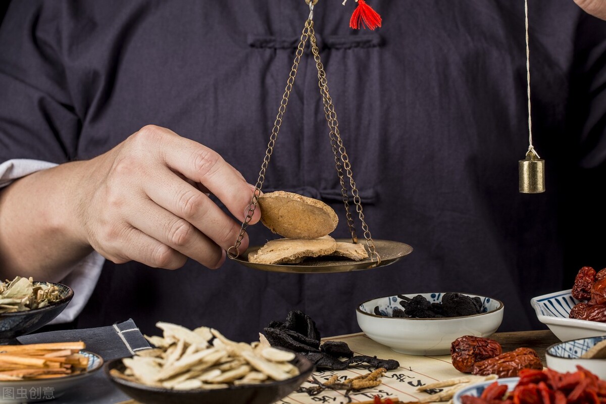 突发耳鸣耳聋的中药处方有哪些,清代三味中药治耳鸣