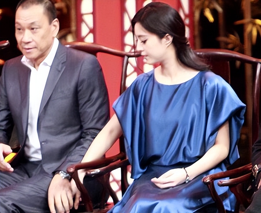 老戏骨王学圻：与结婚40年的妻子对簿公堂，11年后却感觉愧对儿子