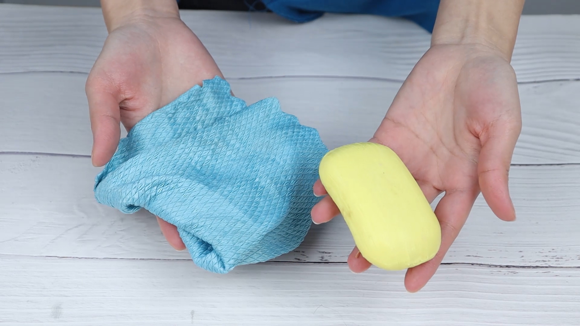 毛巾用久了又黄又硬怎么冼,毛巾用久了又滑又黏怎么清洗干净