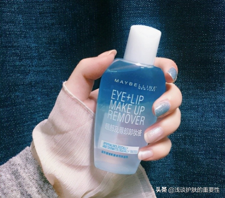 晚上睡觉脸部涂什么护肤,晚上睡觉前怎么护肤