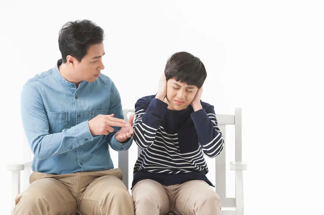 父母子女代沟,如何看待父母与子女之间的代沟