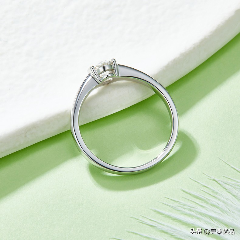 纯银变成925银,925银和纯银的区别