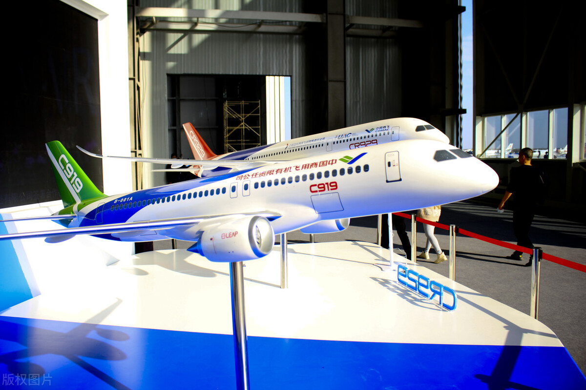 美国不发适航证，C919就无法飞出国门？大飞机垄断程度比芯片还高
